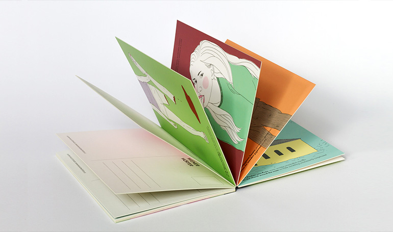 Wiener Wörter Postkarten verstreut am Tisch